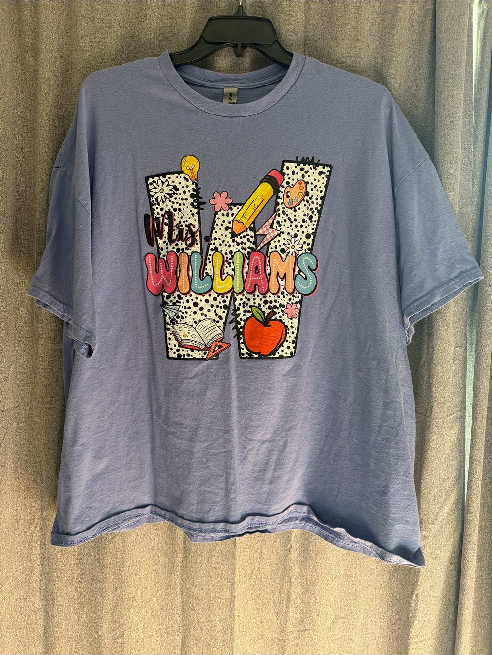 Gildan Lavender Graphic 'Williams' Short Sleeve Tee